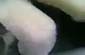 Пошлая таджичка подставляет писю крупным планом